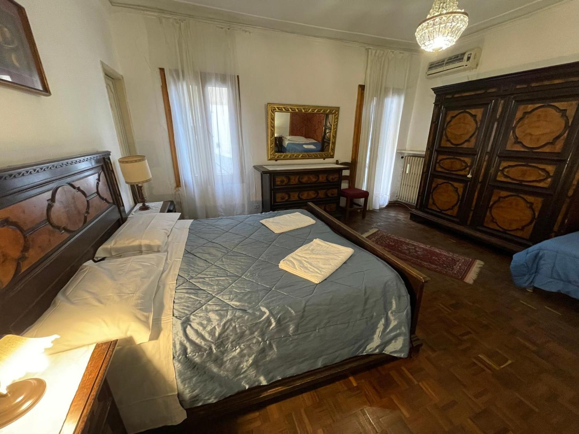 Princess Guest House Canal View เวนิส ภายนอก รูปภาพ